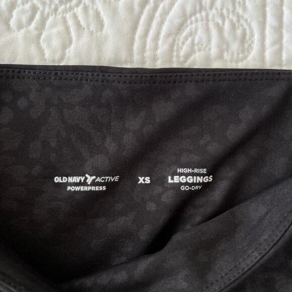 Old Navy Active Powersoft Go Dry Animal Print Legging Black on Black X - Picture 4 of 5